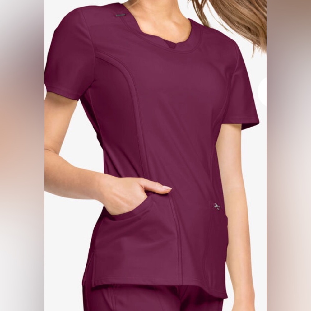 Cherokee Infinity Wine Scrub Set Size XS